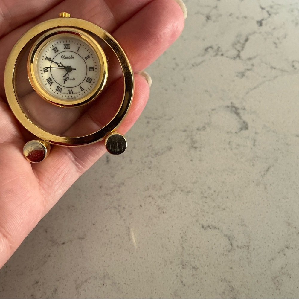 Vintage Xanadu miniature quartz clock Japanese movement gold based